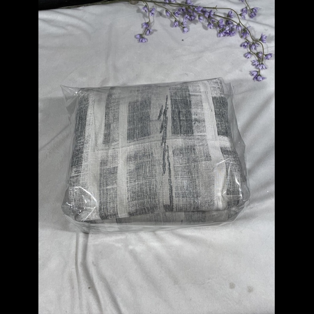 NIB Hotel Collection [ Full / Queen ] Broken‎ Stripe Duvet Cover ONLY